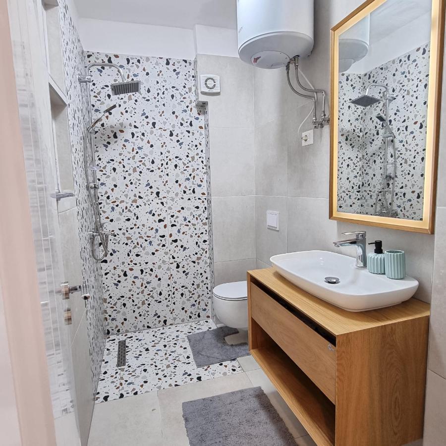 Hana Seaview Apartment Golem  Zewnętrze zdjęcie